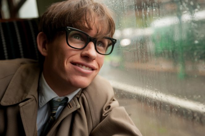 http://bit.ly/1Jo3cPh Eddie Redmayne as Stephen Hawking 